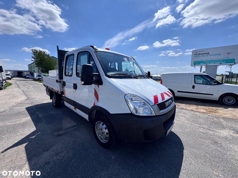 Iveco Daily 29L12 7-osobowa brygadowka (680) - 2