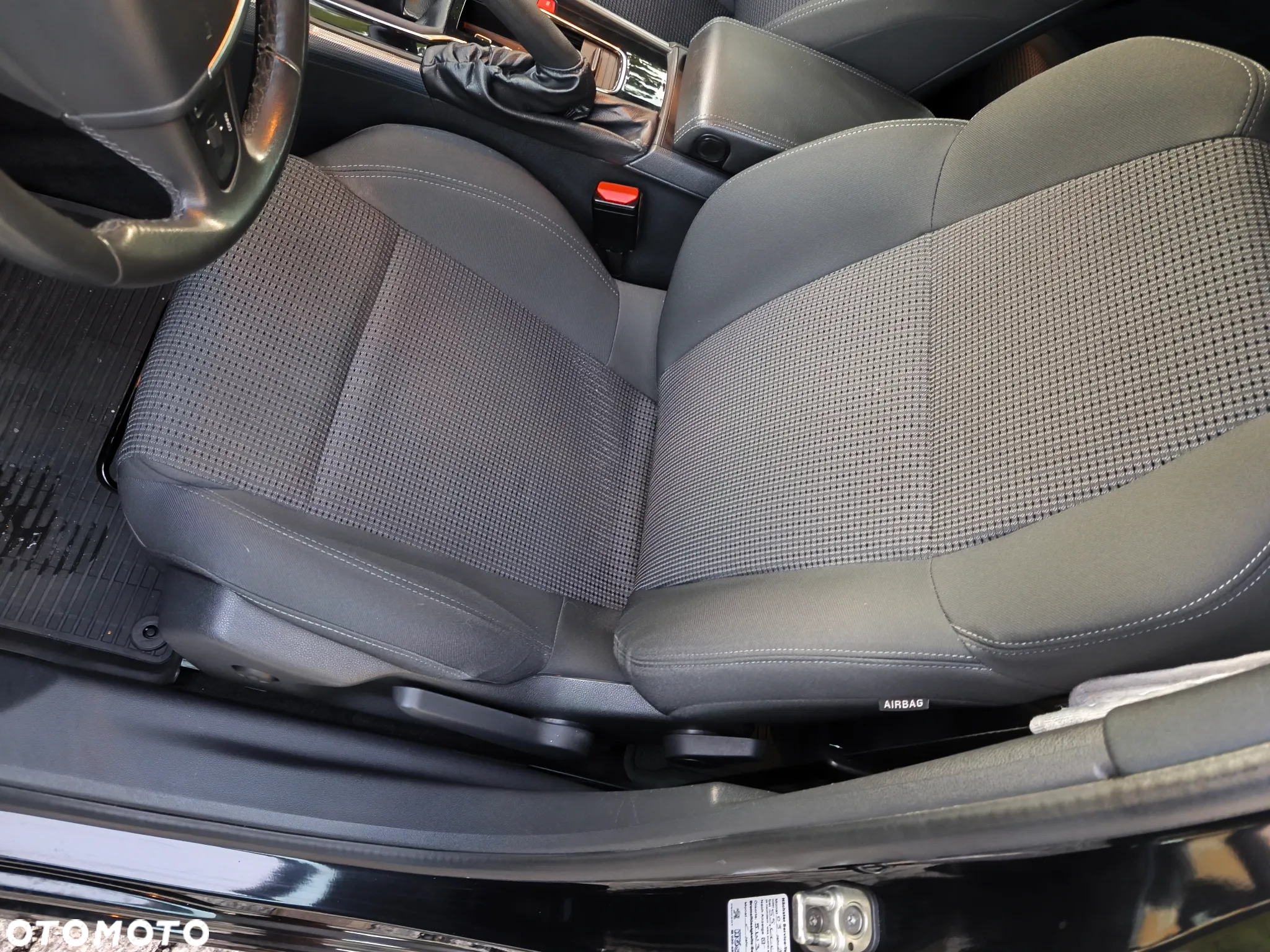 Peugeot 508 SW BlueHDi 150 Stop&Start Business-Line - 29