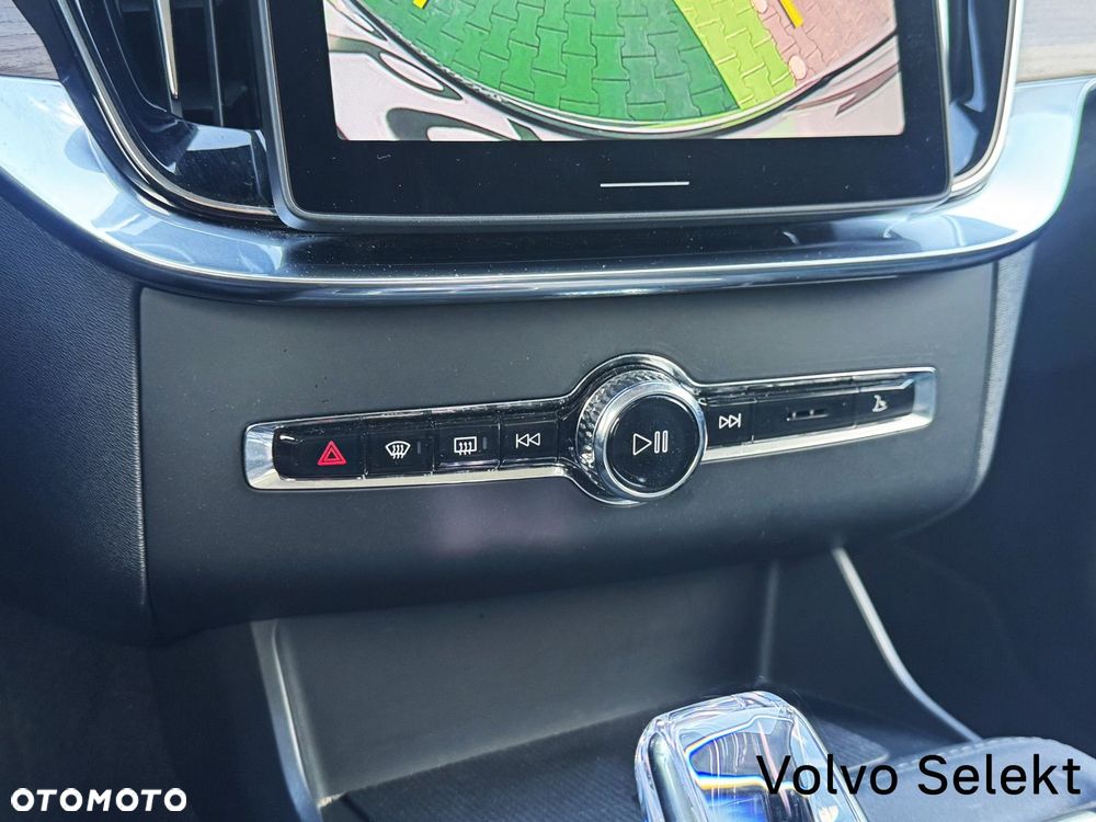 Volvo XC 90 - 24