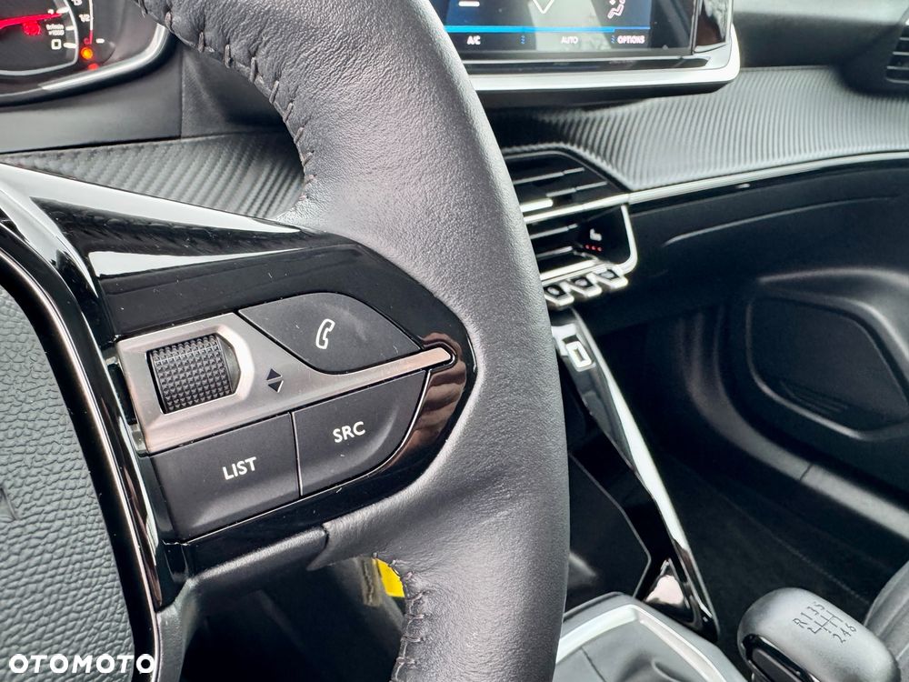 Peugeot 2008 1.2 PureTech Allure Pack S&S - 20