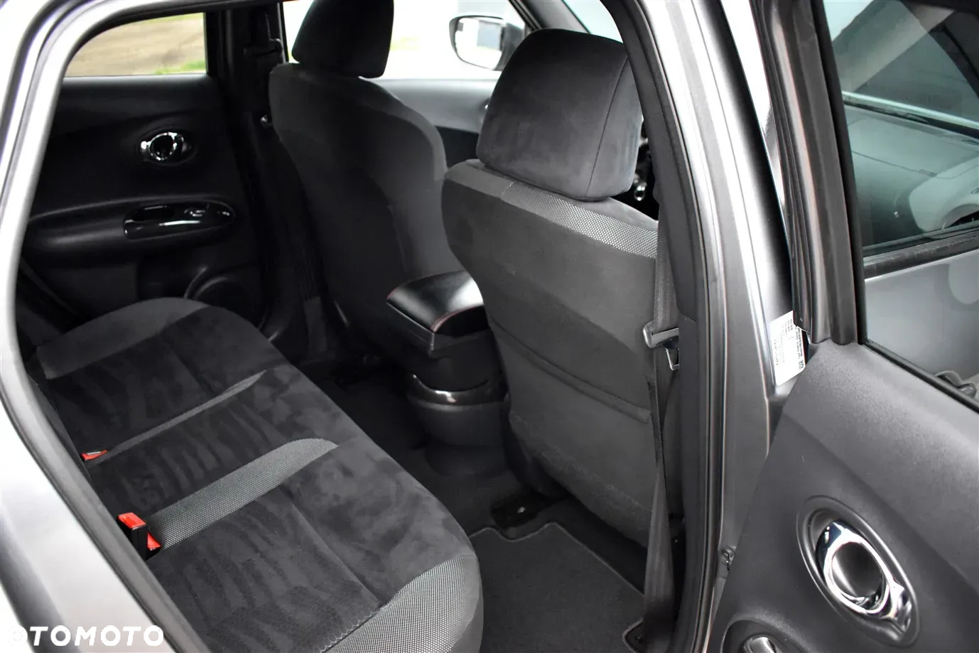 Nissan Juke 1.2 DIG-T N-Connecta Dark Sound - 31