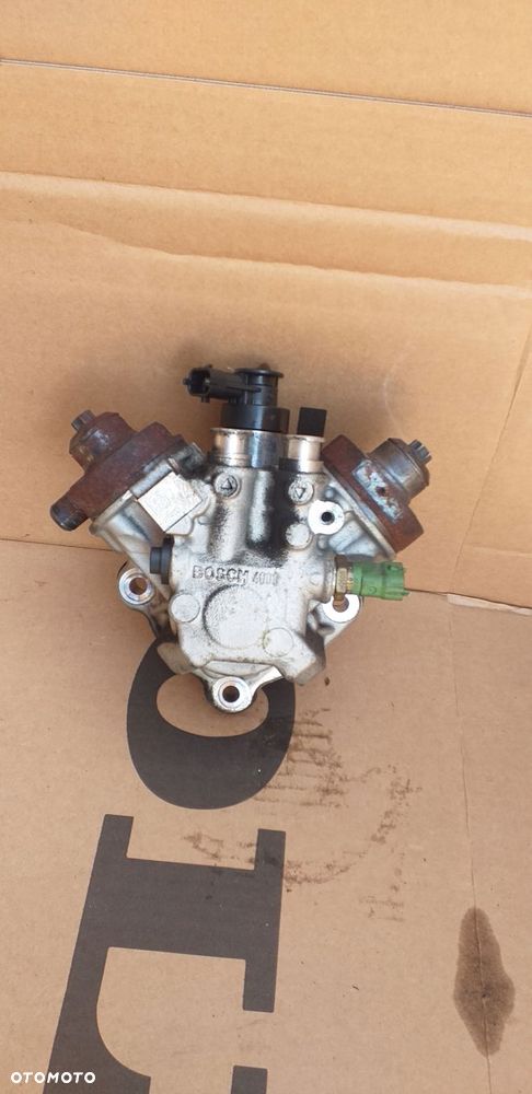 volvo s60 v60 xc60 s80 xc70 2.0 2.4 d3 d4 d5 pompa wtryskowa 31372081 - 1