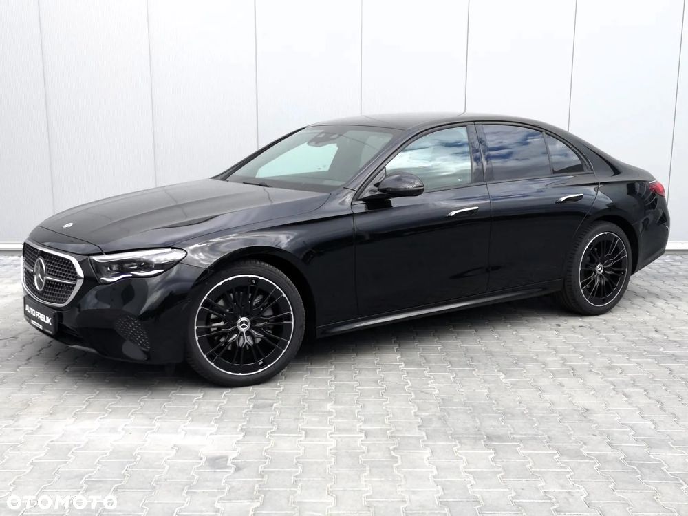 Mercedes-Benz Klasa E 200 d 9G-TRONIC AVANTGARDE NIGHT Edition - 3