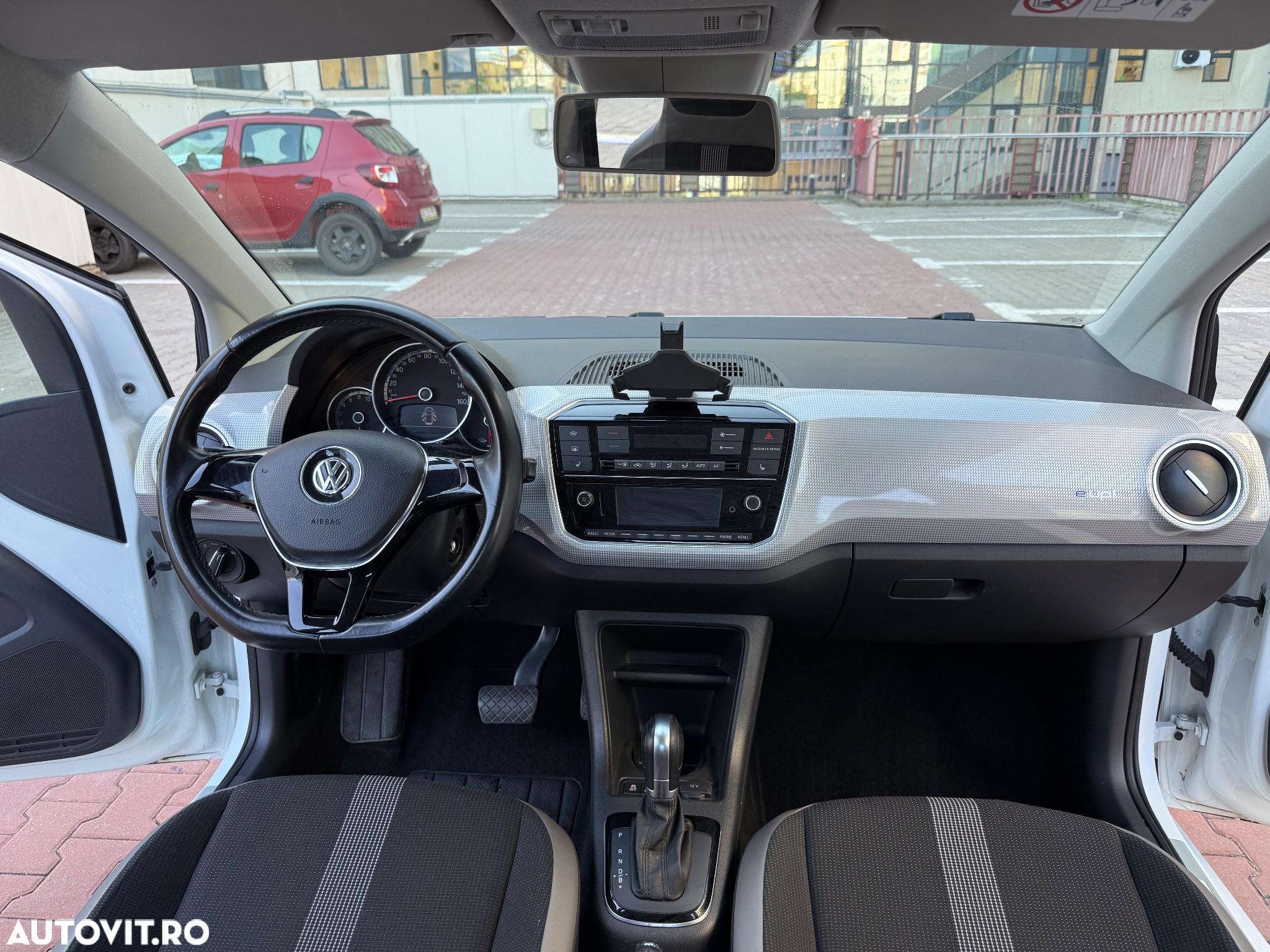Volkswagen up! e-up! 32.3 kWh - 4