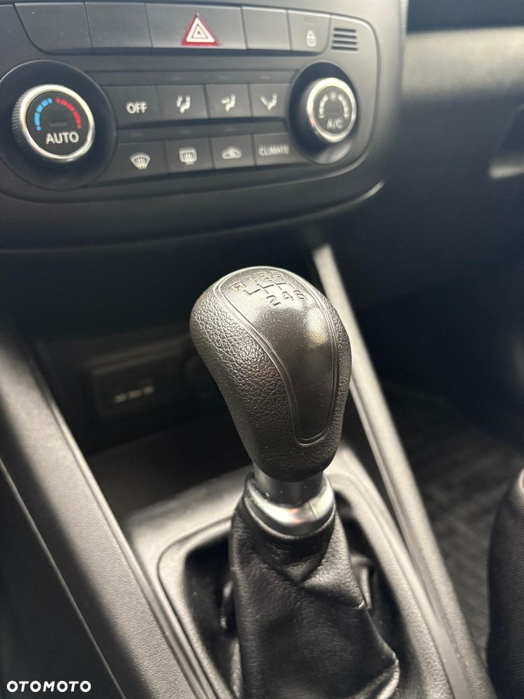 Kia Venga 1.6 M - 16