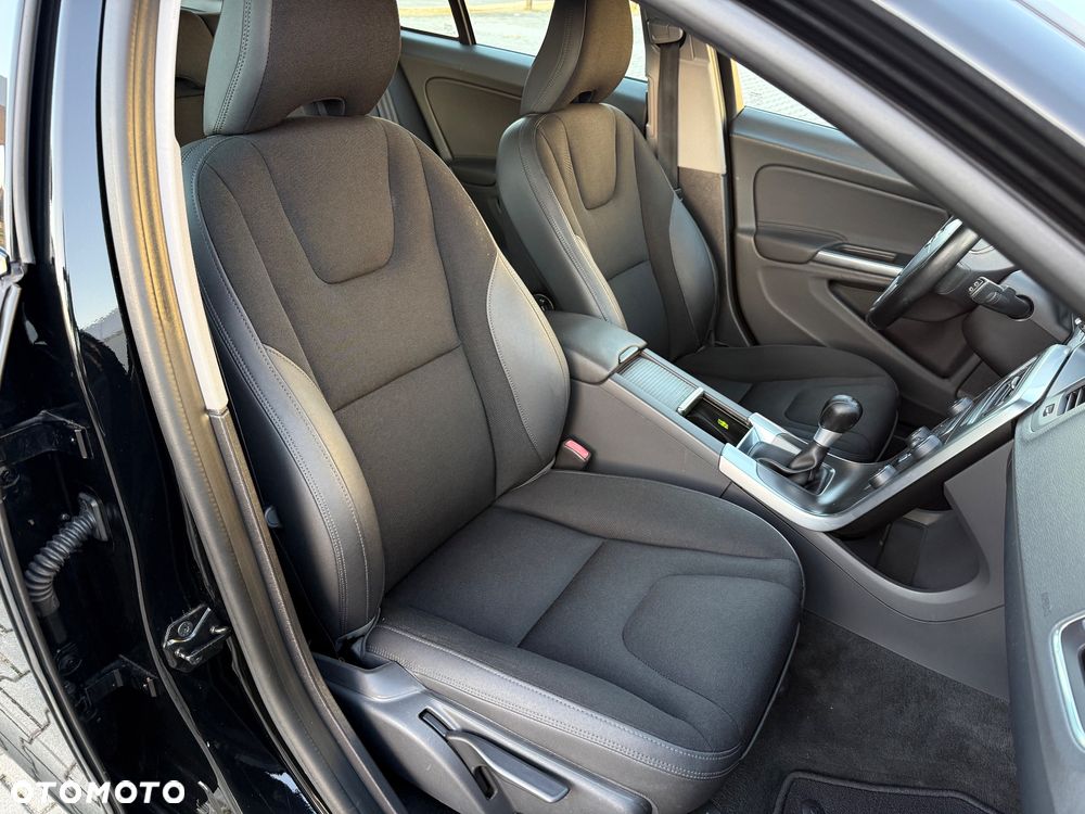 Volvo V60 - 21