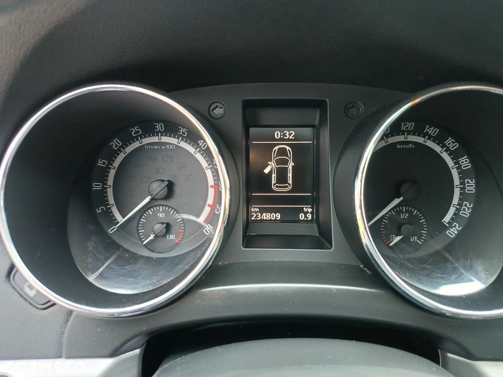 Skoda Yeti 2.0 TDI Edition - 24