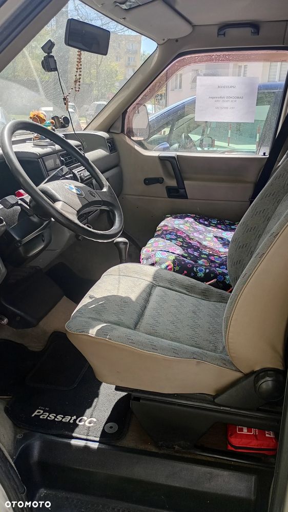Volkswagen Caravelle - 5