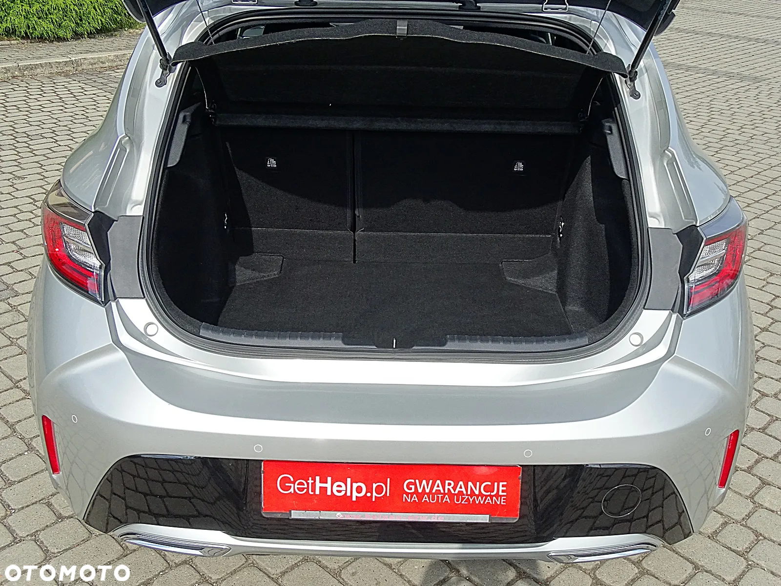 Toyota Corolla 1.8 Hybrid Team Deutschland - 35