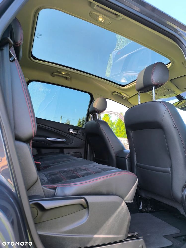 Ford S-Max 2.2 TDCi DPF Titanium - 16