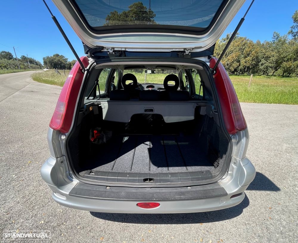 Peugeot 206 SW 1.4 16V XS - 19