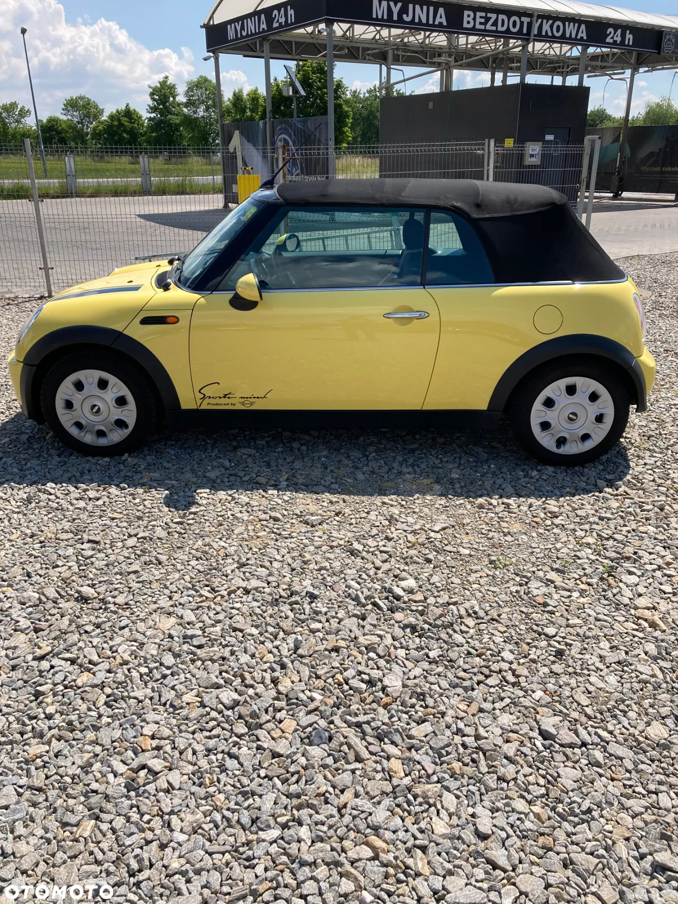 MINI ONE Standard - 10