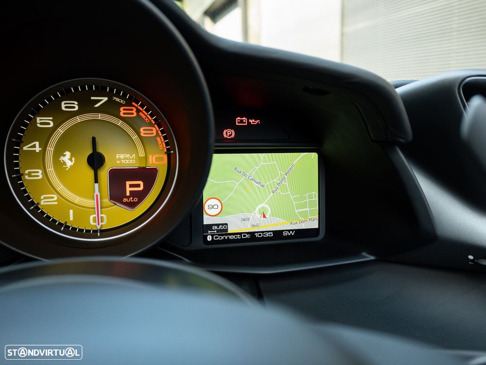 Ferrari 488 GTB Spider - 52