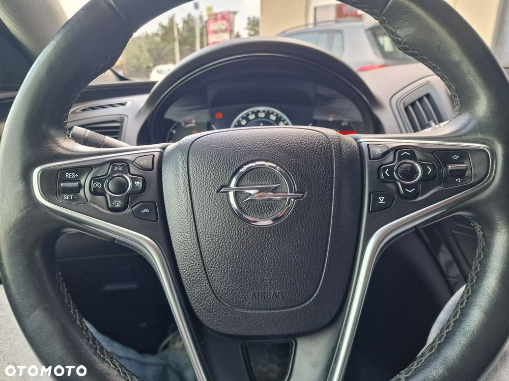 Opel Insignia CT 2.0 CDTI 4x4 S&S - 35