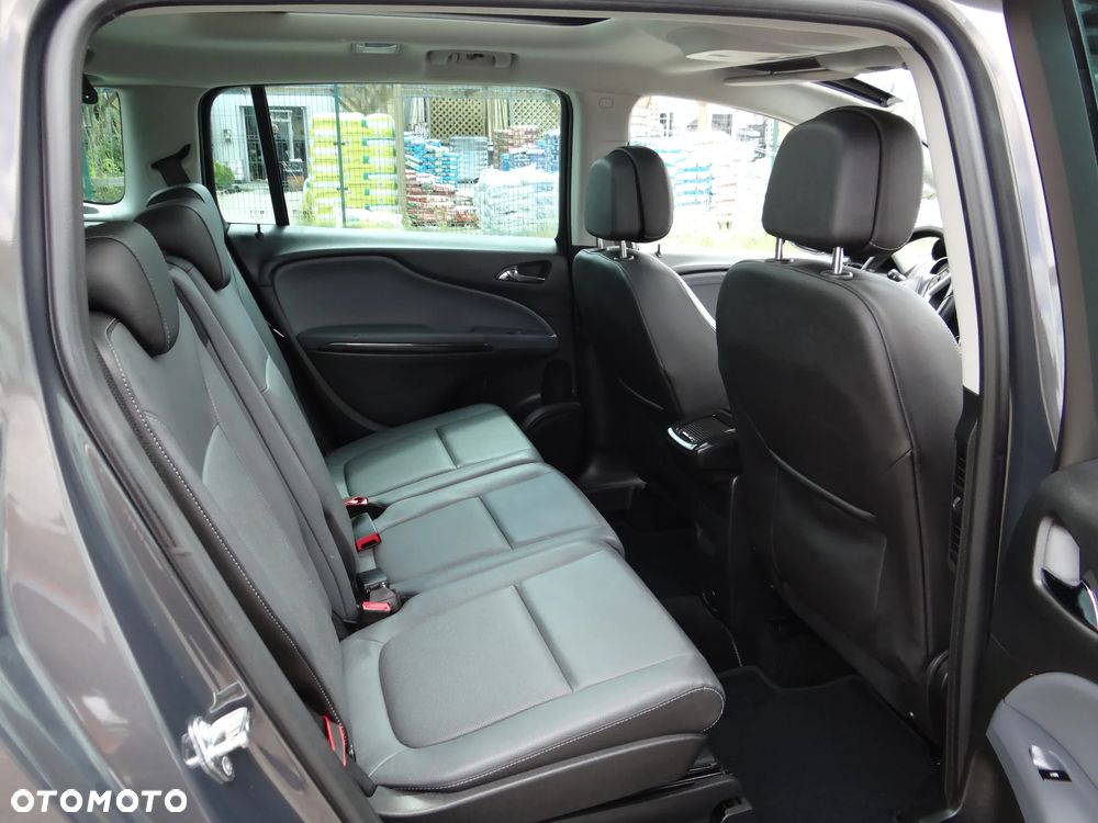 Opel Zafira - 8