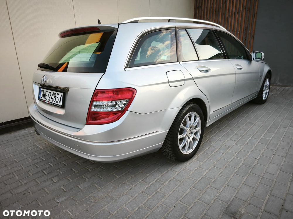 Mercedes-Benz Klasa C 200 (BlueEFFICIENCY) 7G-TRONIC Elegance - 9