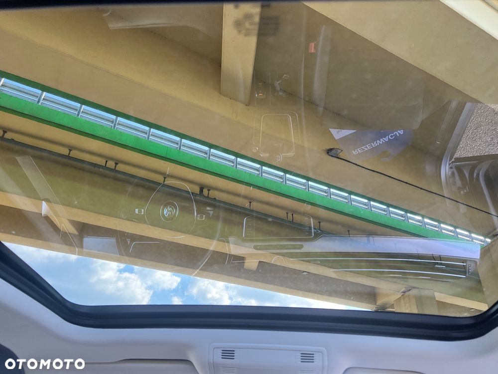 Volkswagen Passat 2.0 TDI (BlueMotion Technology) Highline - 19