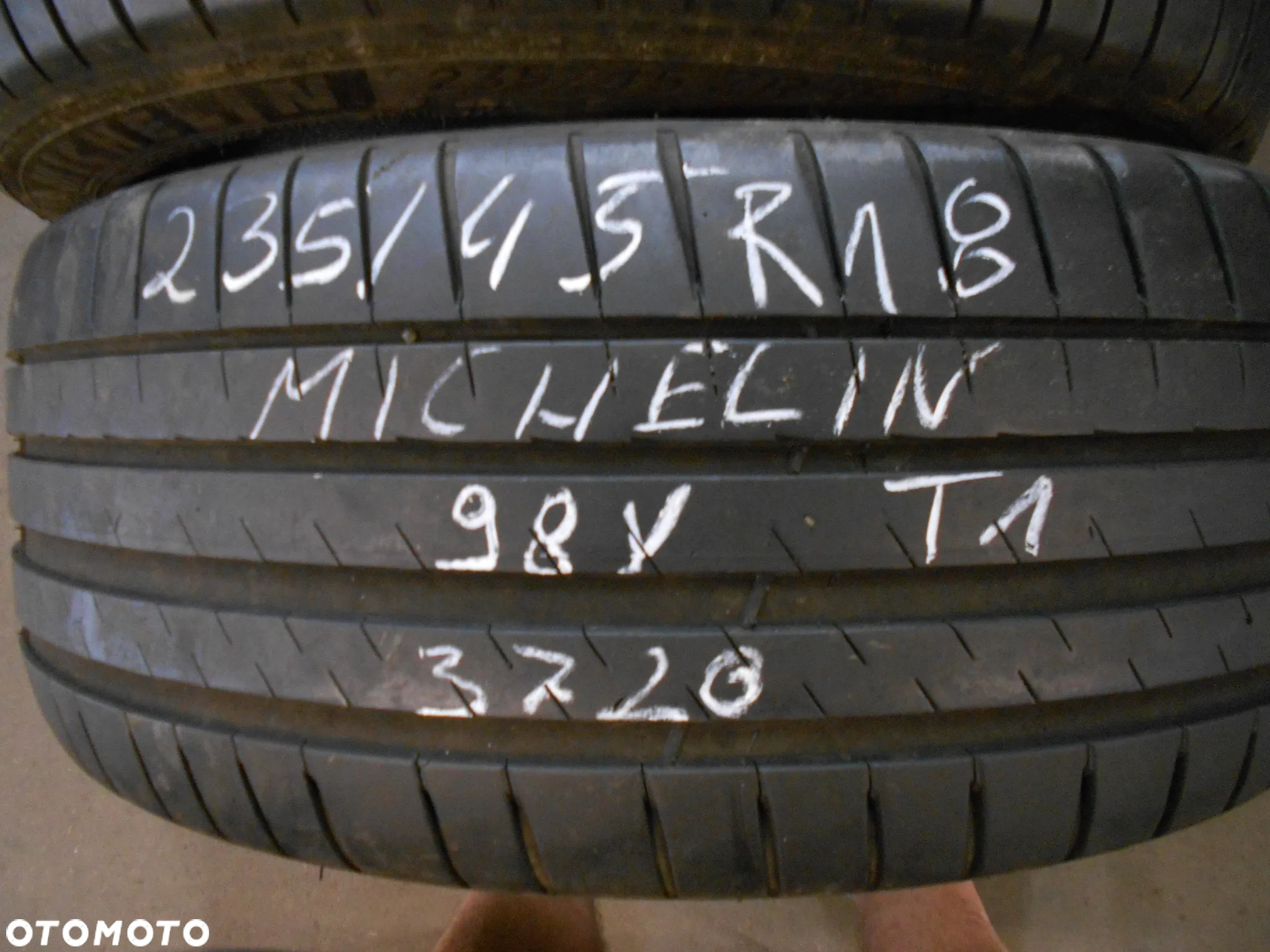 OPONY 235/45R18 MICHELIN PILOT SPORT 4 T1 DOT 3720 6.7MM - 3