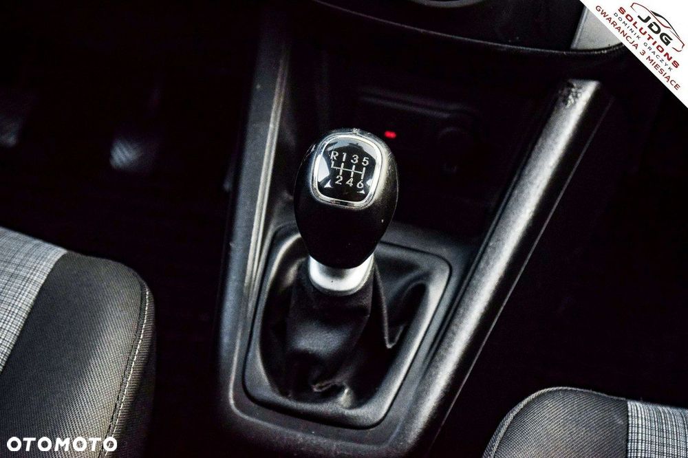 Kia Venga 1.4 CRDi 90 ISG Edition 7 - 25