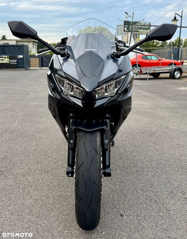 Kawasaki Ninja - 4