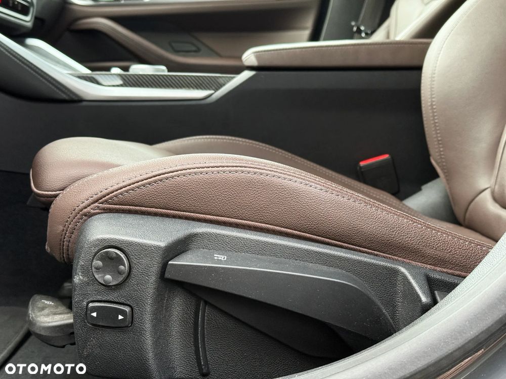 BMW Seria 4 420d xDrive M Sport - 29