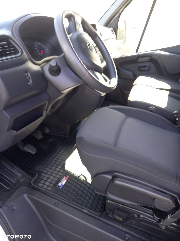Renault Master - 22