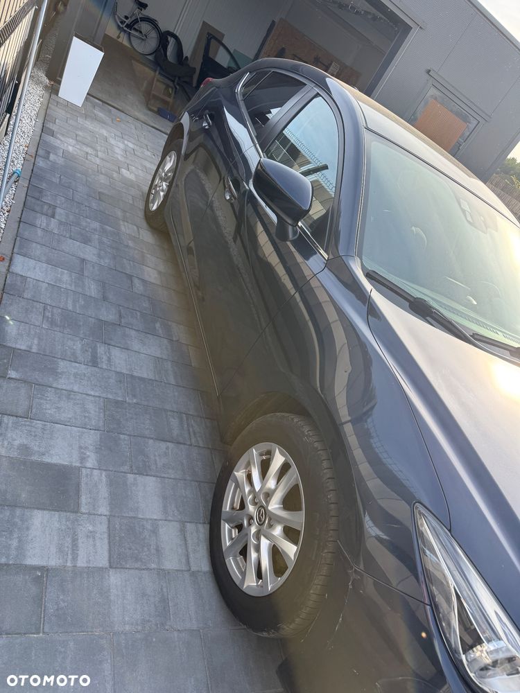Mazda 3 - 3