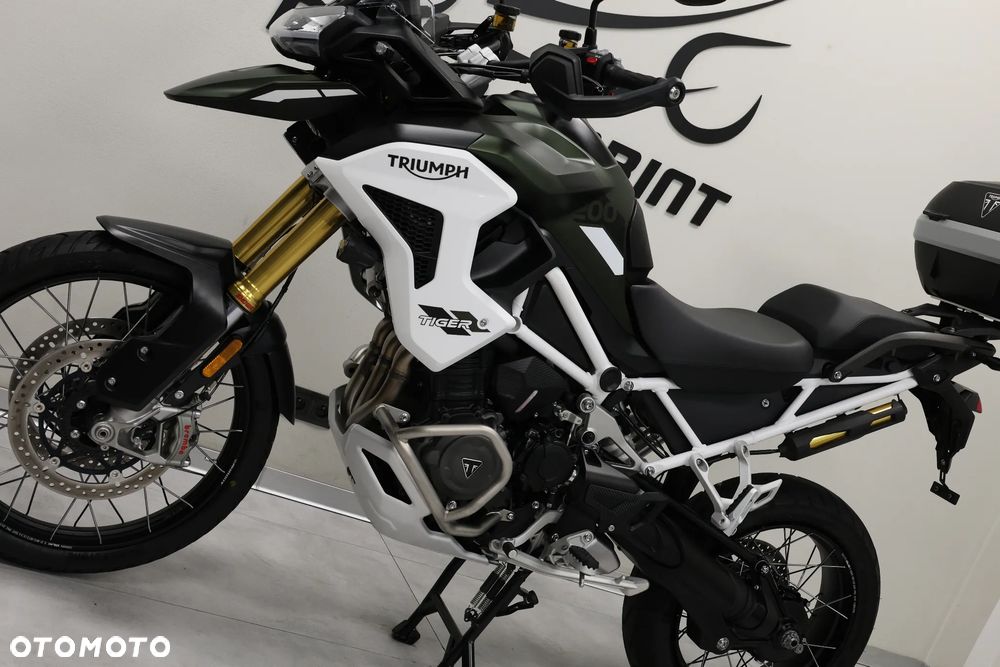 Triumph Tiger - 15
