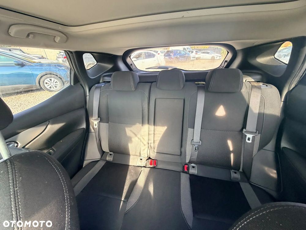Nissan Qashqai - 14