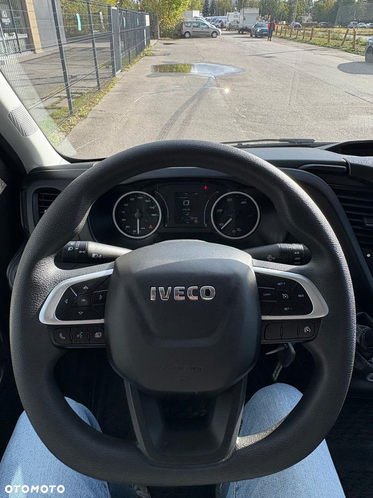 Iveco Daily 35S180, 3.0 180KM, L4H2, HiMatic, Zadbany - 21