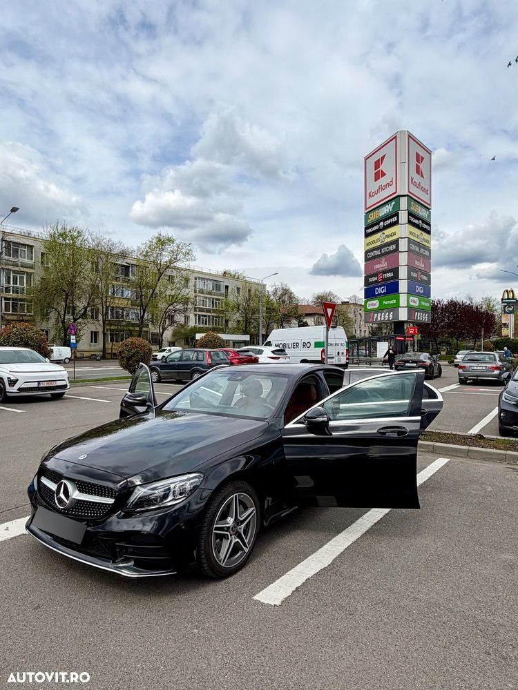 Mercedes-Benz C 300 e 9G-TRONIC AMG Line - 33