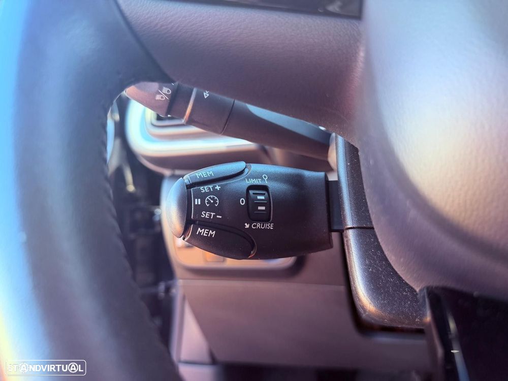 Citroën C3 1.2 PureTech Max EAT6 - 22