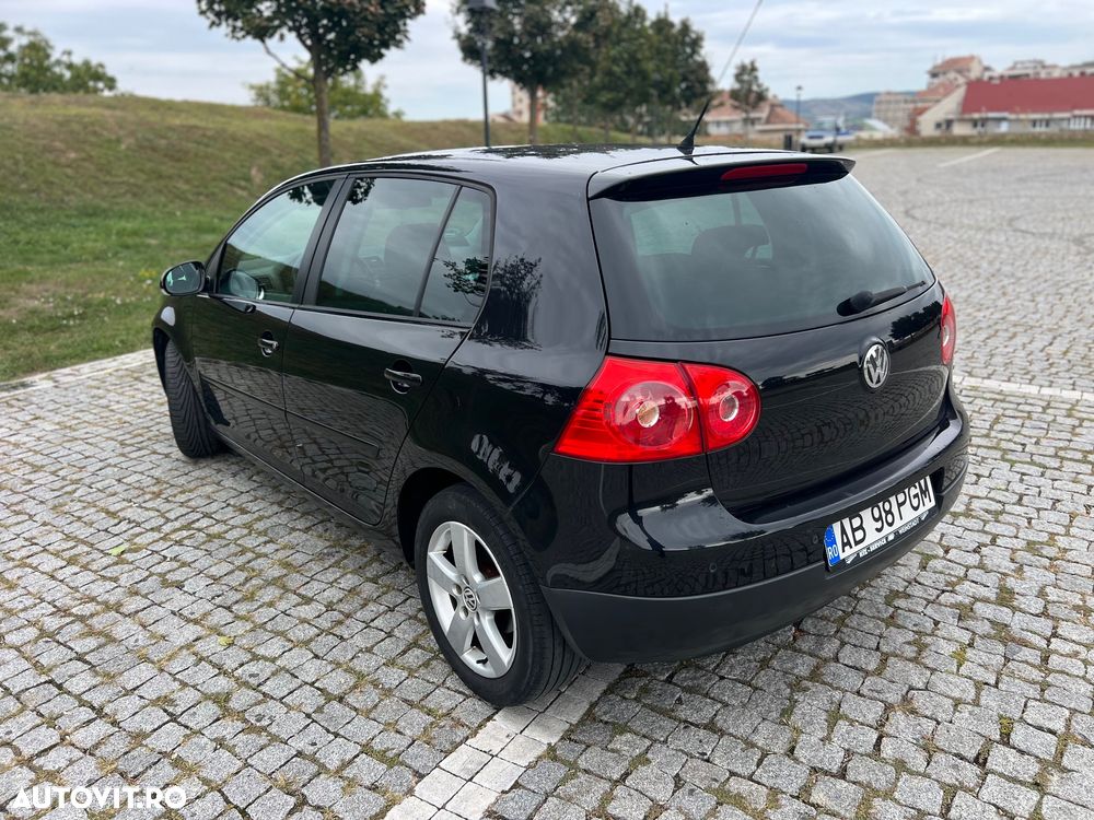 Volkswagen Golf 1.6 Comfortline - 2