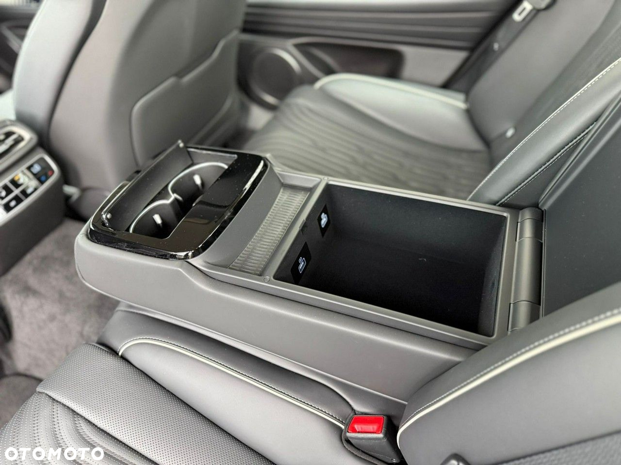 Genesis G80 - 14