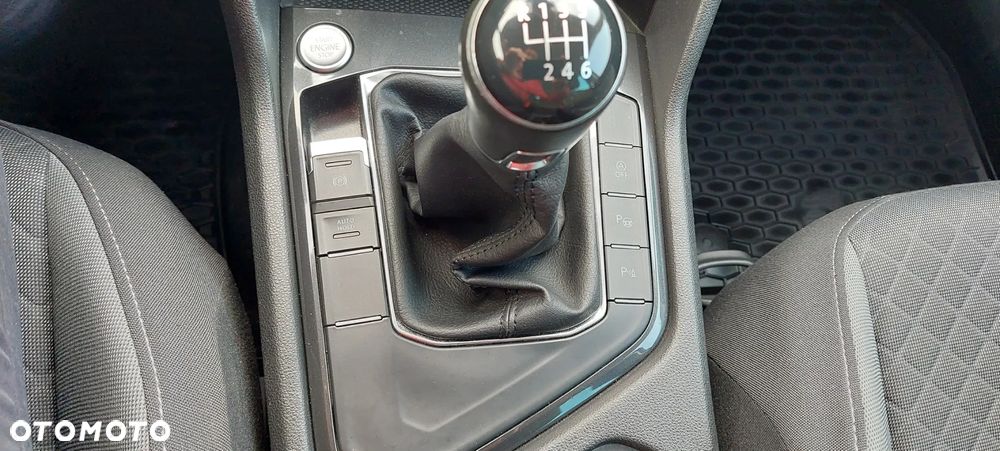 Volkswagen Tiguan 1.5 TSI EVO Comfortline - 14