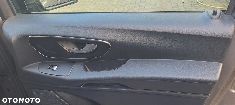 Mercedes-Benz Vito CDI Tourer Pro 447.703 - 14