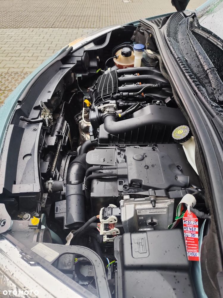 Citroën C3 Pure Tech (VTi) 82 Exclusive - 28