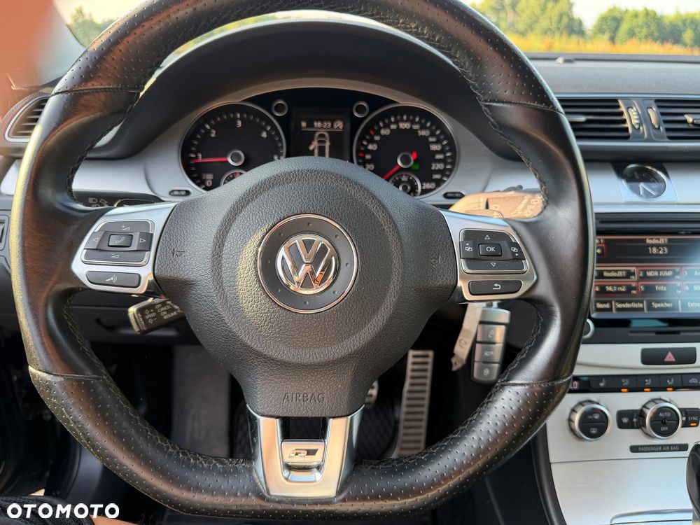 Volkswagen Passat 2.0 TDI DSG BlueMotion Technology Highline - 26