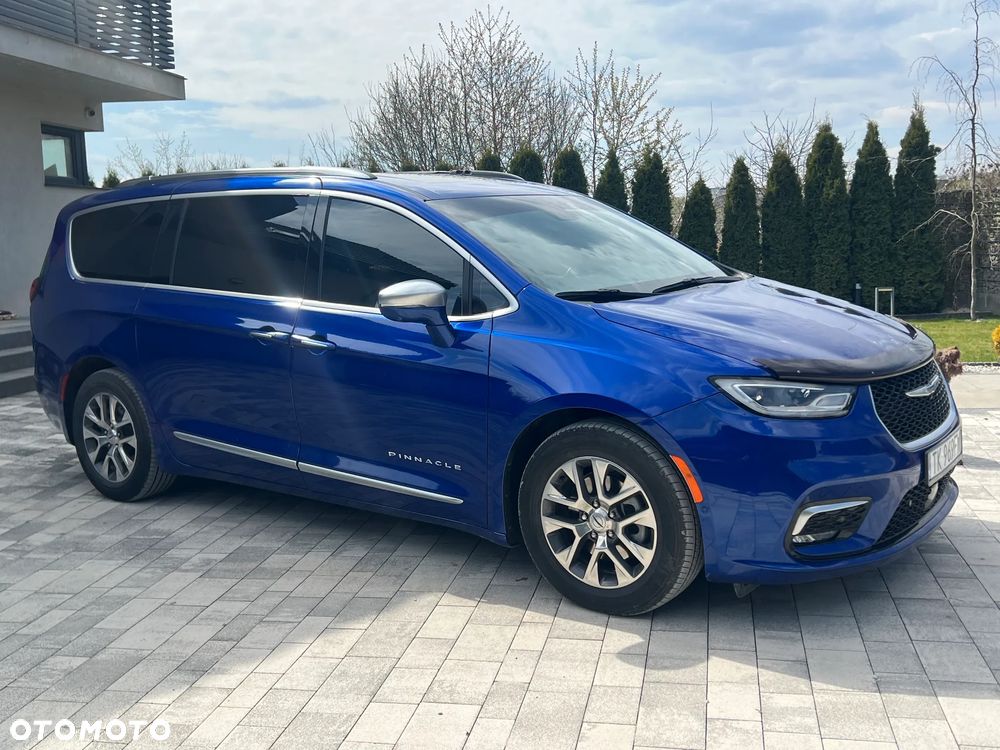 Chrysler Pacifica - 3