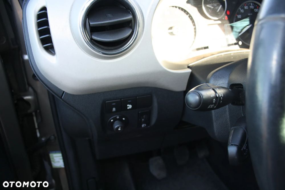 Peugeot Partner HDi FAP 115 Family - 20
