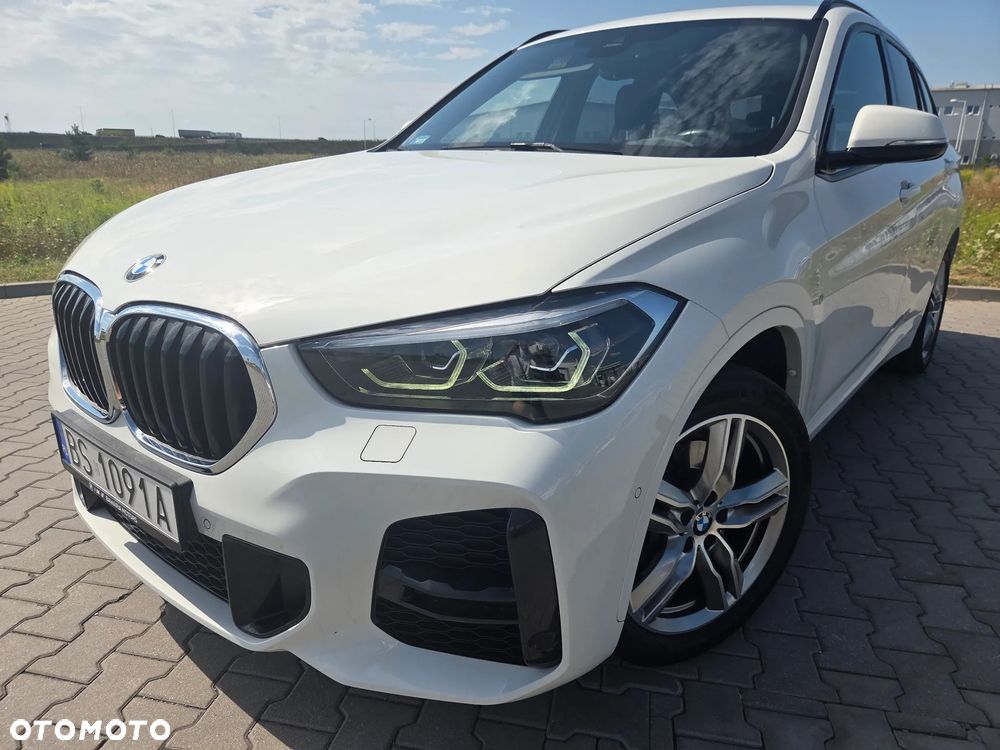 BMW X1 xDrive20i M Sport - 1