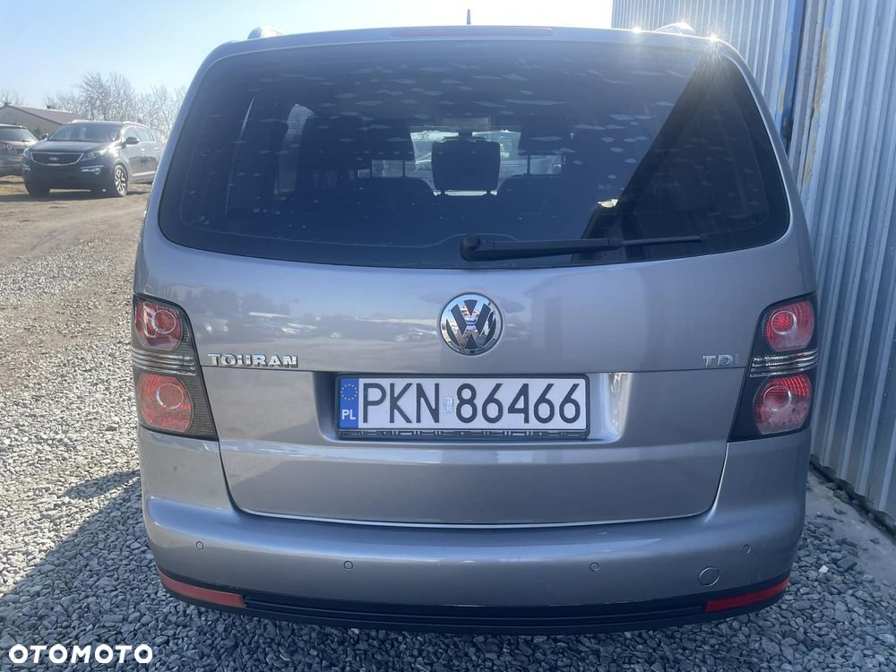 Volkswagen Touran 1.9 TDI DPF Highline - 12