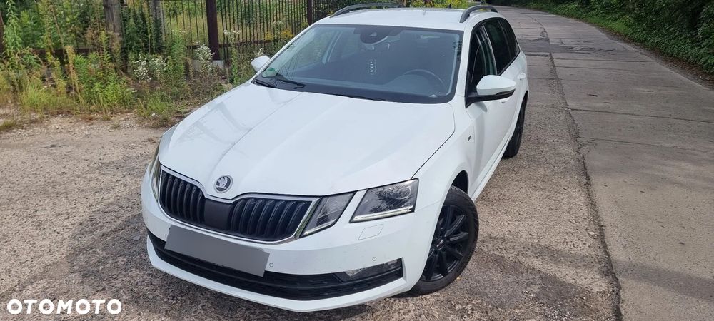 Skoda Octavia 2.0 TDI DSG Clever - 1