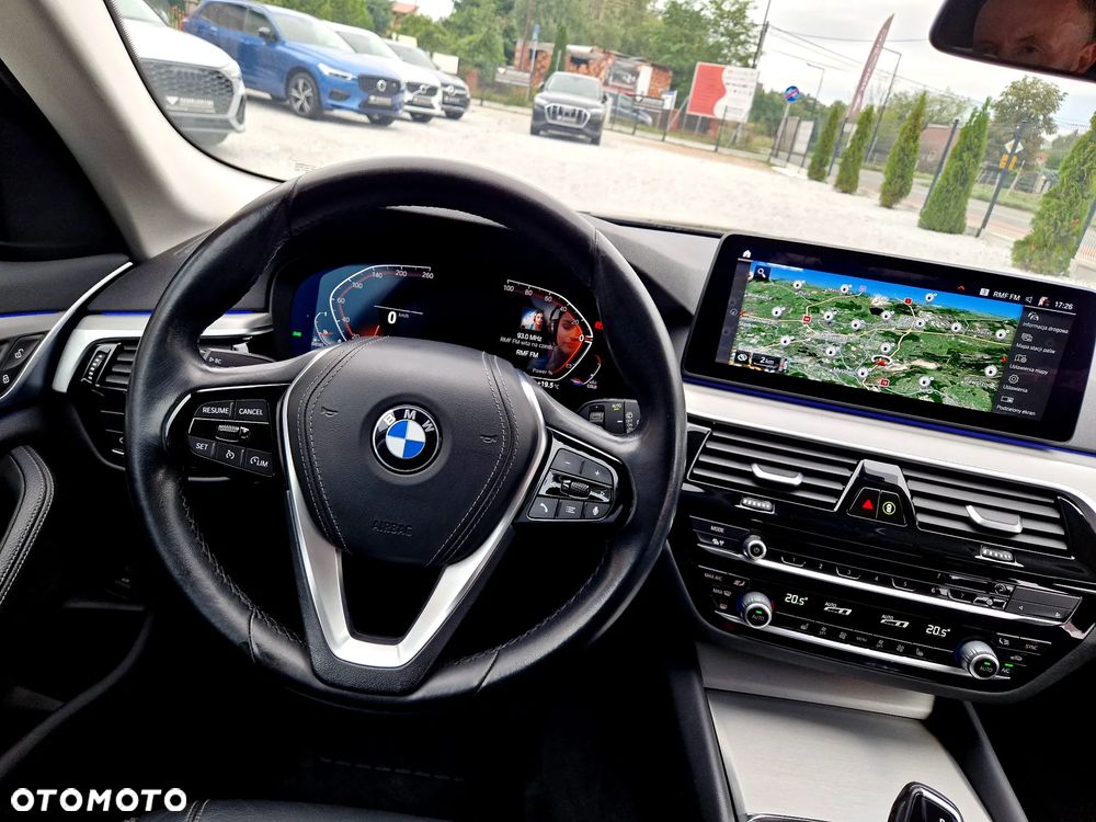 BMW Seria 5 - 24