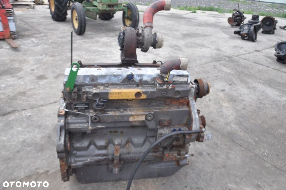 SILNIK JOHN DEERE NR 6068HRT70 RENAULT ARES 836 - 2