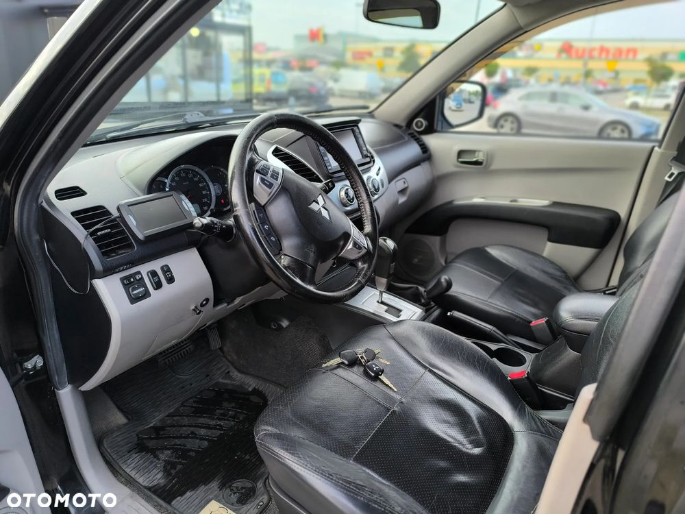 Mitsubishi L200 Pick Up 4x4 Autm DPF Plus Double Cab - 8