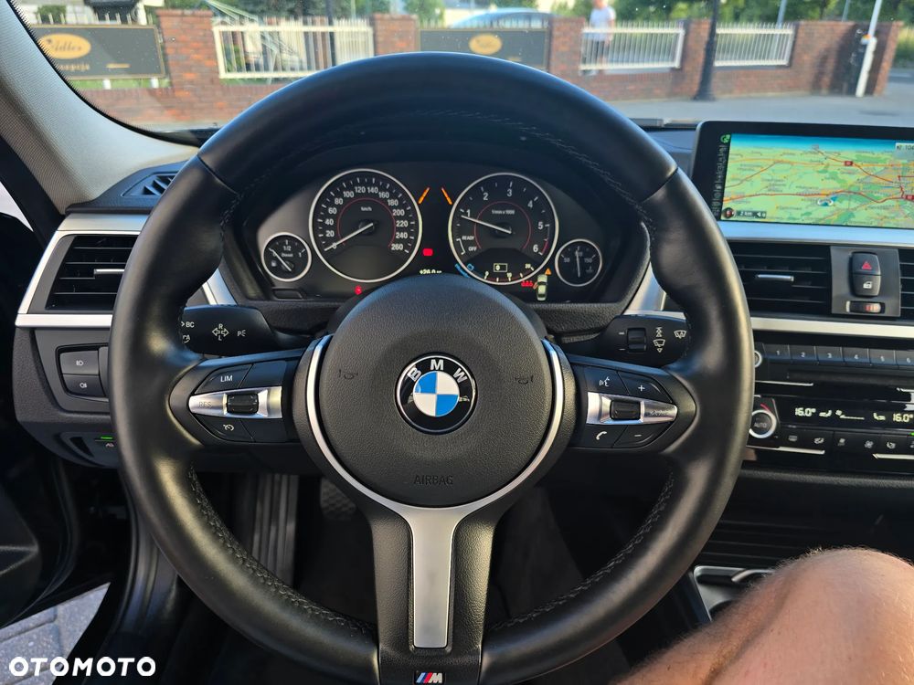 BMW Seria 3 320d Edition M Sport Shadow - 17