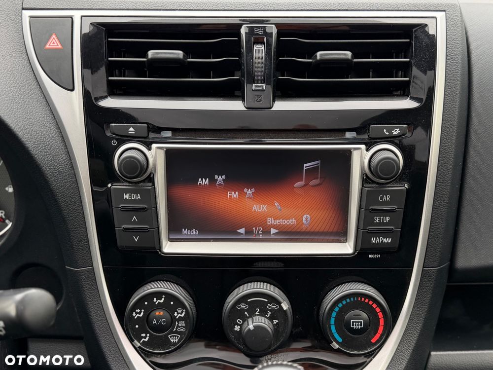 Toyota Verso S 1.33 Premium MS - 12