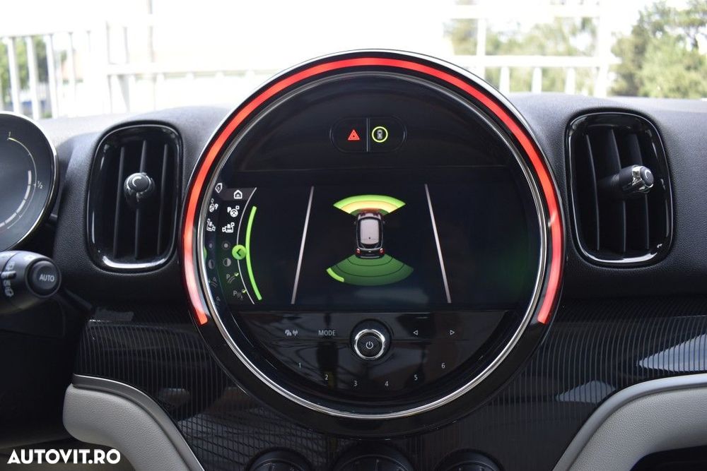 Mini Countryman Cooper SE ALL4 AT - 25