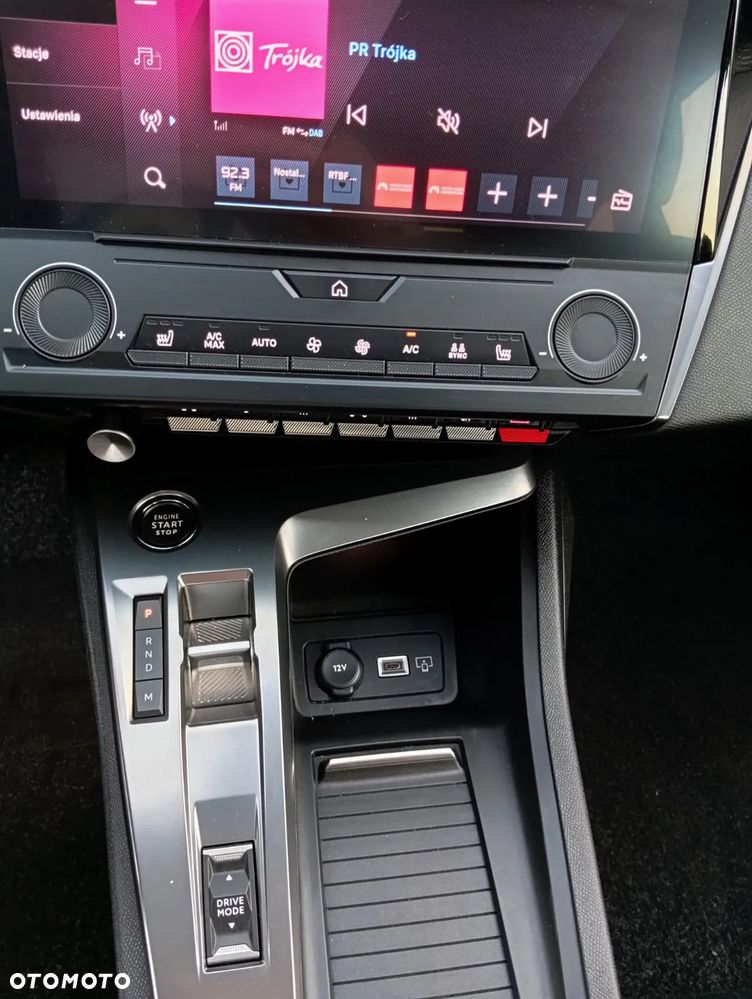 Peugeot 308 1.2 PureTech Active Pack S&S EAT8 - 17